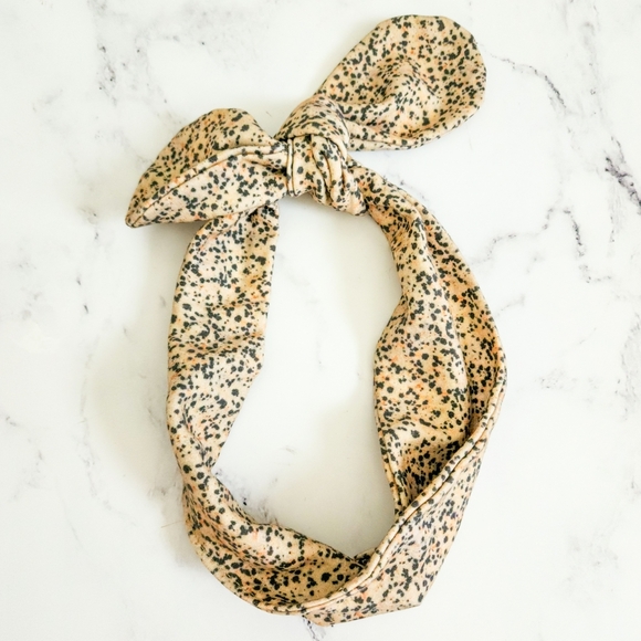 Wabi-Sabi Botanicals x Miakoda New York Dalmatian Headband - Picture 3 of 4